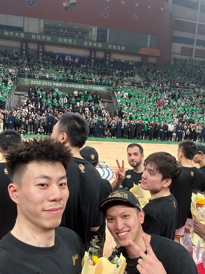 深圳男篮今晨篮板制胜，志在欧超杯名次提升，引发热议，纪律约束更严格的简单介绍-League of Legends